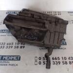 Skoda Octavia Hava Filtresi Kutusu çıkma parça - SARI MEHMET OTO YEDEK PARÇA Konya