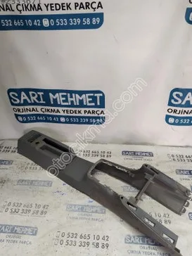 Skoda Octavia Orta Konsol çıkma parça - SARI MEHMET OTO YEDEK PARÇA Konya