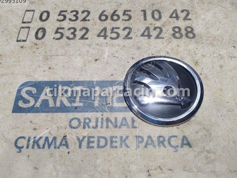 Skoda Octavia Bagaj Arması çıkma parça