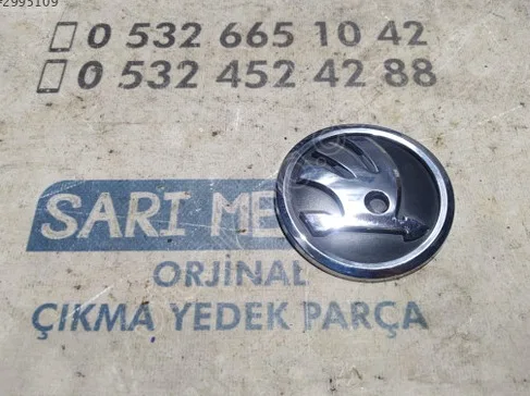 Skoda Octavia Bagaj Arması çıkma parça - SARI MEHMET OTO YEDEK PARÇA Konya