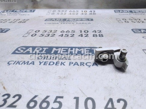 Skoda Octavia Kapı Menteşesi çıkma parça