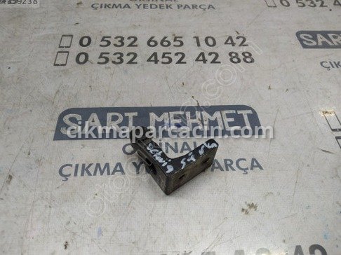 Skoda Octavia Kapı Menteşesi çıkma parça