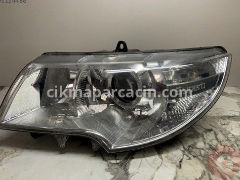 Skoda Superb Sol Ön Far çıkma parça