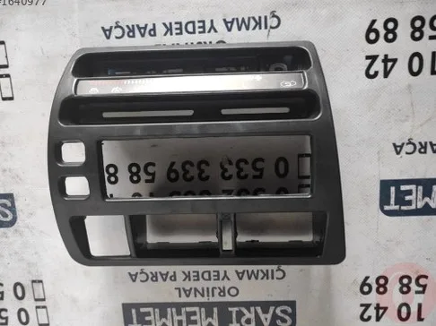 Toyota Corolla Gösterge Çerçevesi çıkma parça - SARI MEHMET OTO YEDEK PARÇA Konya