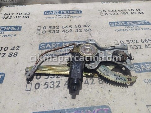 Toyota Corolla Cam Krikosu çıkma parça