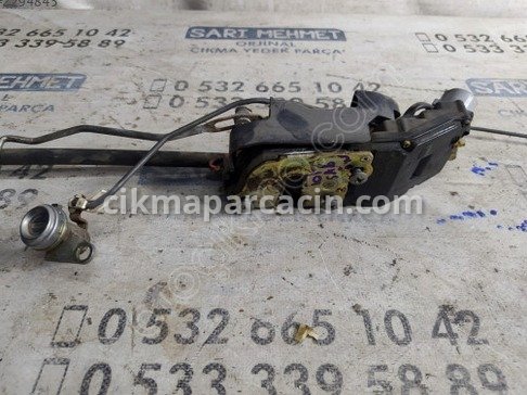 Toyota Corolla Kapı Kilidi çıkma parça