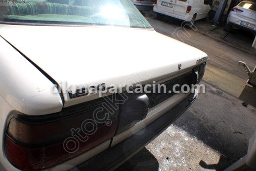 Toyota Corolla Bagaj Kapağı çıkma parça