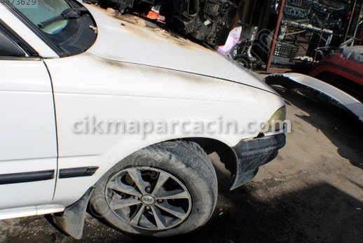 Toyota Corolla Sağ Ön Çamurluk çıkma parça