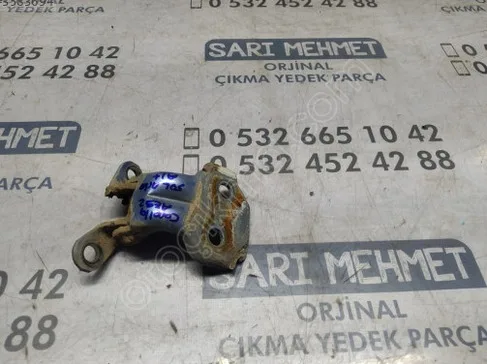 Toyota Corolla Kapı Menteşesi çıkma parça - SARI MEHMET OTO YEDEK PARÇA Konya
