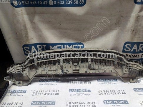 Toyota Corolla Ön Tampon çıkma parça