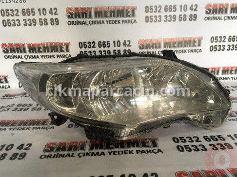 Toyota Corolla Sağ Ön Far çıkma parça