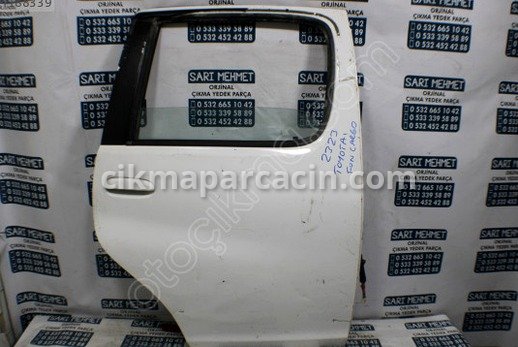 Toyota Yaris Sağ Arka Kapı çıkma parça