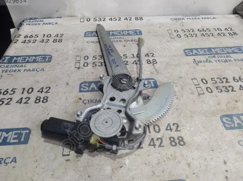 Toyota Land Cruiser Ön Cam Izgarası çıkma parça - SARI MEHMET OTO YEDEK PARÇA Konya