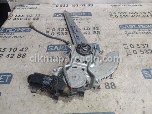 Toyota Land Cruiser Cam Krikosu çıkma parça