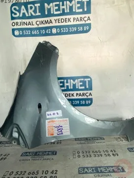 Toyota Yaris Sağ Ön Çamurluk çıkma parça - SARI MEHMET OTO YEDEK PARÇA Konya