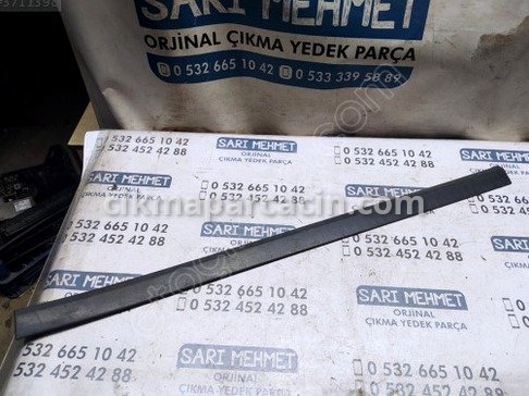 Volvo S60 Kapı Bandı & Çıtası çıkma parça