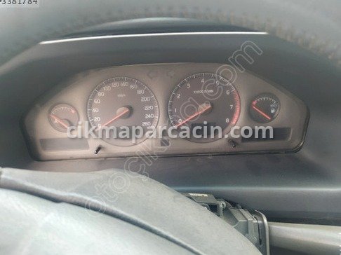 Volvo V70 Kilometre Saati çıkma parça