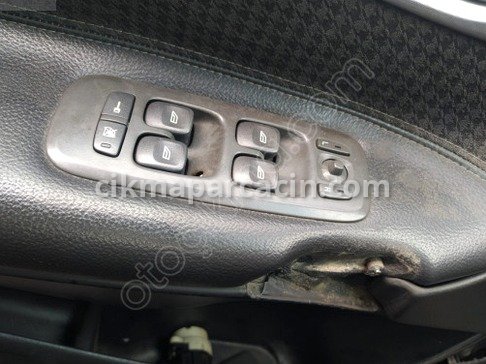 Volvo V70 Dörtlü Cam Düğmesi çıkma parça