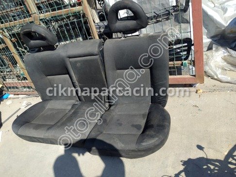 Volkswagen Bora Arka Koltuk çıkma parça