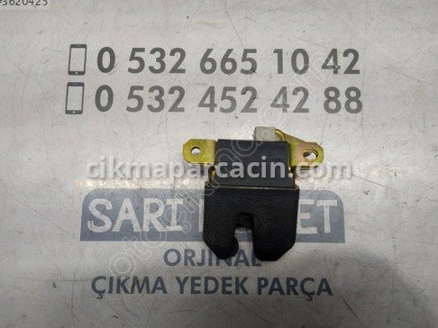 Volkswagen Bora Bagaj Kilidi çıkma parça