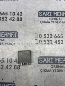 ÇIKMA VW BORA GOLF 4 SİLECEK RÖLESİ 1J0955531 – Konya Çıkma Parça