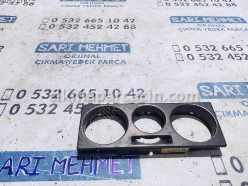 Volkswagen Bora Gösterge Çerçevesi çıkma parça