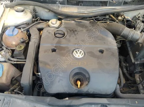 Volkswagen Bora Motor Kapağı çıkma parça - SARI MEHMET OTO YEDEK PARÇA Konya