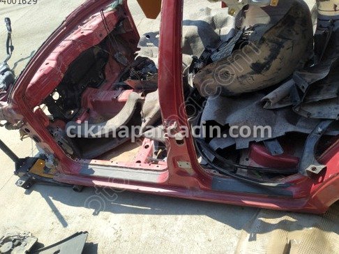 Volkswagen Bora Marşpiyel Sacı çıkma parça