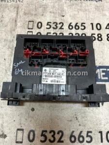 ÇIKMA VW CADDY 3C8 937 049 D 3C8937049D BCM BEYNİ – Konya Çıkma Parça