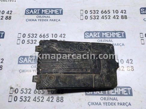 Volkswagen Golf Akü çıkma parça