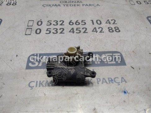 Volkswagen Caddy Klima Radyatörü çıkma parça