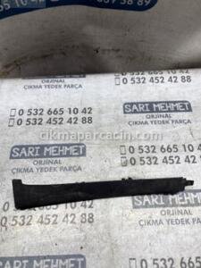 ÇIKMA VW CADDY ORTA DİREK KAPLAMASI SAĞ – Konya Çıkma Parça