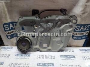 ÇIKMA VW CADDY SAĞ ÖN CAM KRİKOSU K-889 – Konya Çıkma Parça