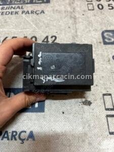 ÇIKMA VW CC 3C0 905 843 T 3C0905843T KONTAK YUVASI – Konya Çıkma Parça