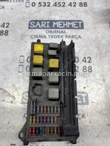 ÇIKMA VW CRAFTER SPRİNTER SİGORTA KUTUSU A9065450401 - Konya Çıkma Parça