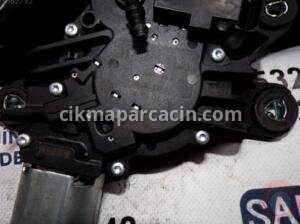 ÇIKMA VW GOLF 2006 ARKA CAM SİLECEK MOTORU 1K6 955 711 C – Konya Çıkma Parça