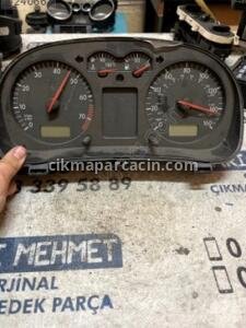 ÇIKMA VW GOLF 4 BORA 1J0 919 911 D 1J0919911D KİLOMETRE SAATİ – Konya Çıkma Parça