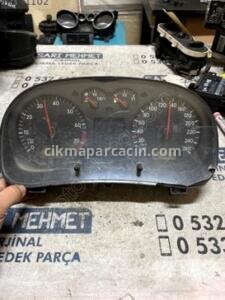 ÇIKMA VW GOLF 4 BORA 1J0919 880B 1J0919880B KİLOMETRE SAATİ – Konya Çıkma Parça