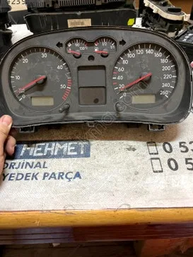 ÇIKMA VW GOLF 4 BORA 1J0920 820 1J0920820 KİLOMETRE SAATİ - Konya Çıkma Parça