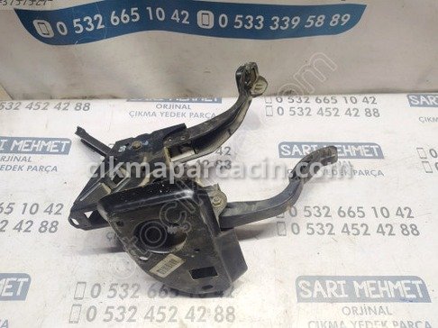 Volkswagen Bora Pedal çıkma parça