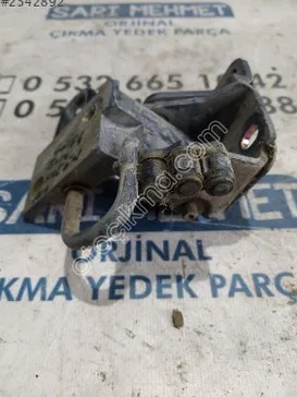 Volkswagen Golf Kapı Menteşesi çıkma parça - SARI MEHMET OTO YEDEK PARÇA Konya
