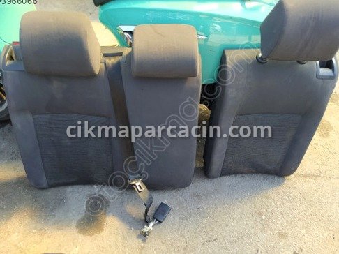 Volkswagen Golf Arka Koltuk çıkma parça