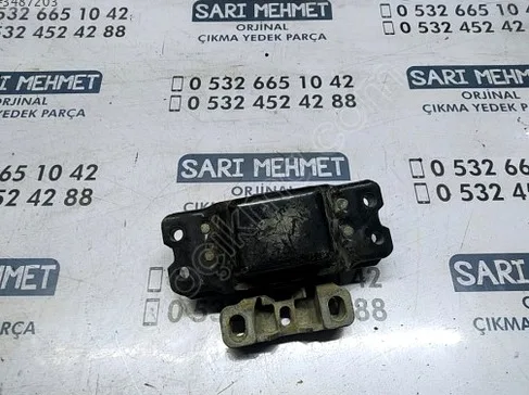 Volkswagen Golf Şanzıman Takozu çıkma parça - SARI MEHMET OTO YEDEK PARÇA Konya