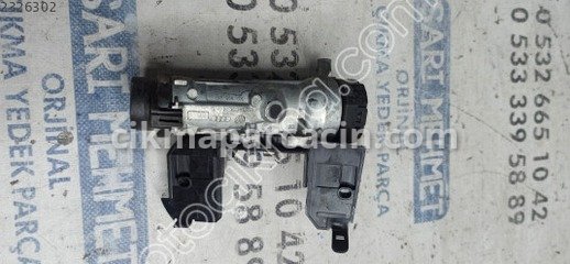 Audi A3 Tampon Izgarası çıkma parça