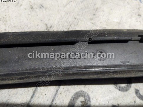 Volkswagen Golf Sol Arka Kapı çıkma parça
