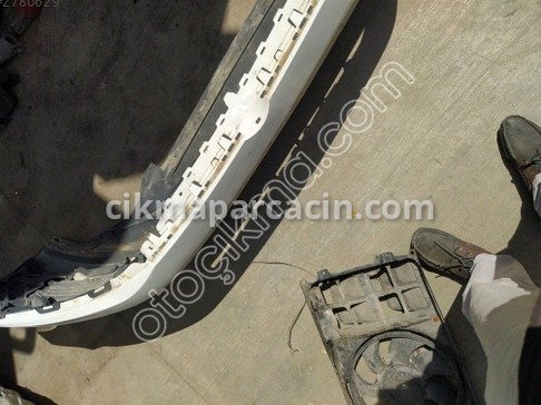 Volkswagen Golf Ön Tampon çıkma parça