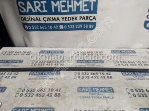 ÇIKMA VW GOLF 7 SOL ÖN CAM ÇITASI – Konya Çıkma Parça