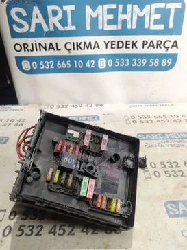 Volkswagen Golf Sigorta Kutusu çıkma parça - SARI MEHMET OTO YEDEK PARÇA Konya