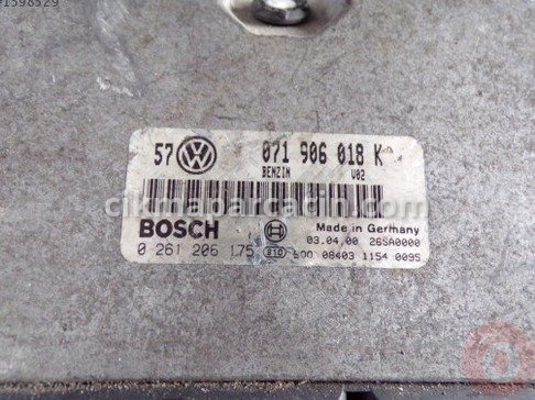 Volkswagen Golf Motor Beyni çıkma parça