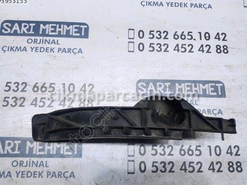 Volkswagen Golf Far Braketi çıkma parça